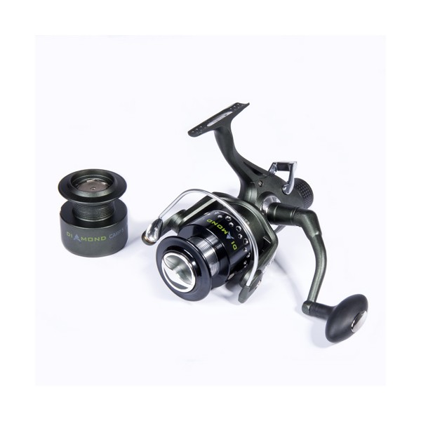 Котушка безінерц. з бетрайнером Salmo DIAMOND CARP 5 (2530BR)
